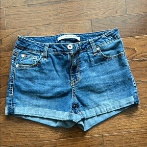 Celebrity Pink Women's Blue Denim Shorts